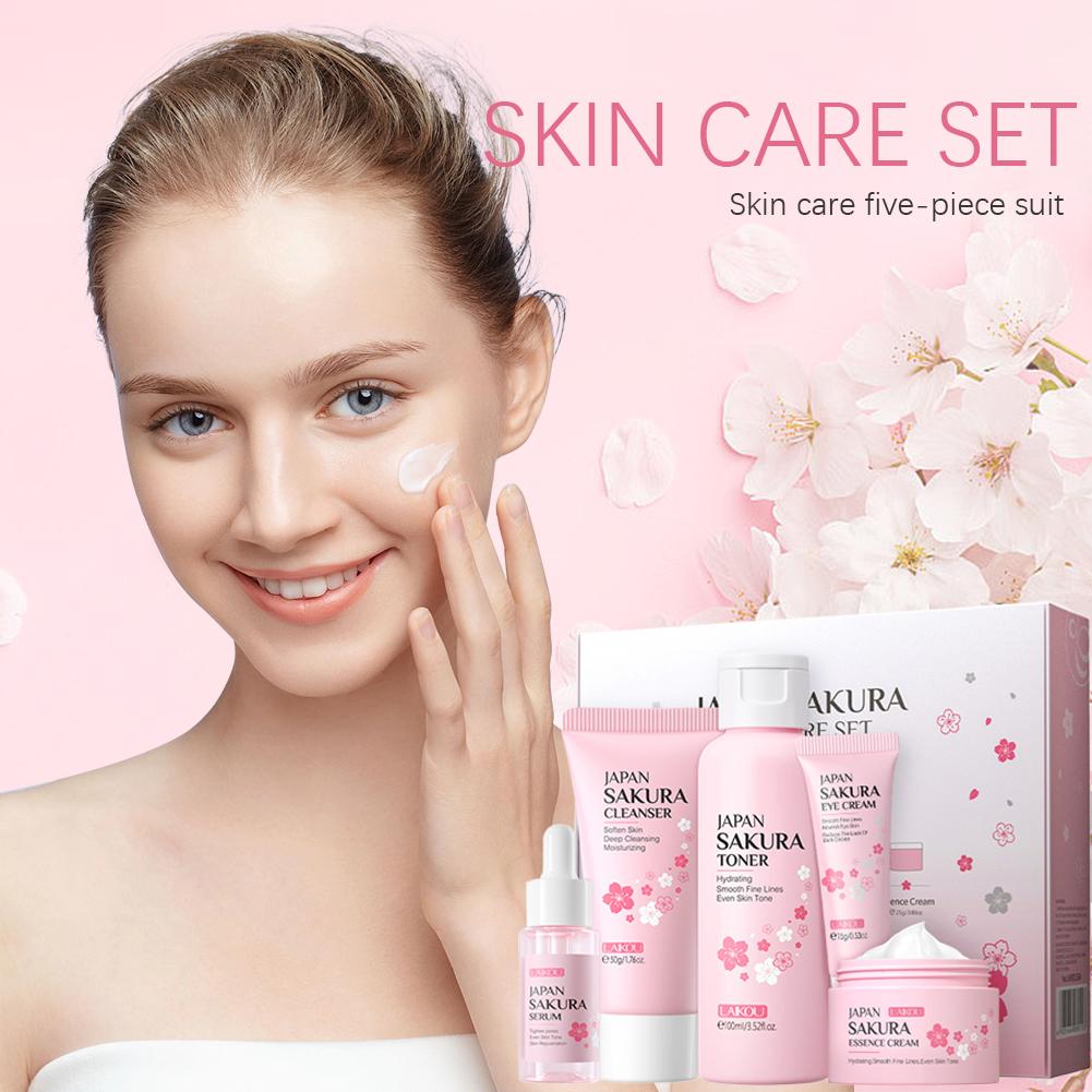 Set Perawatan Kulit Sakura 5/3 - Skincare Garnier ulasan dan harga